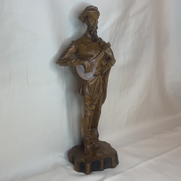 Large vintage hand carved wooden figure with instrument - Picture 10 of 16